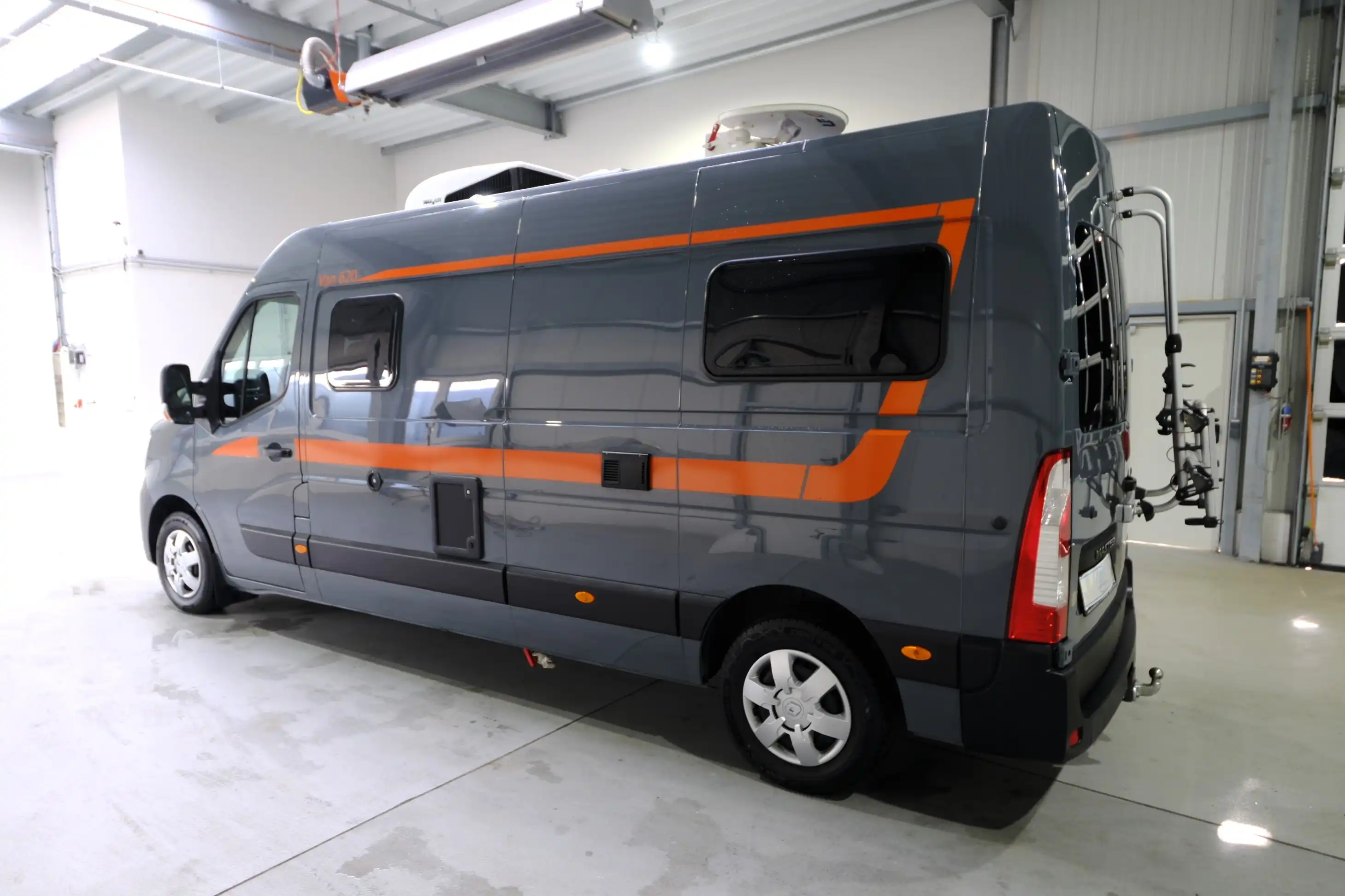 AHORN VAN 620